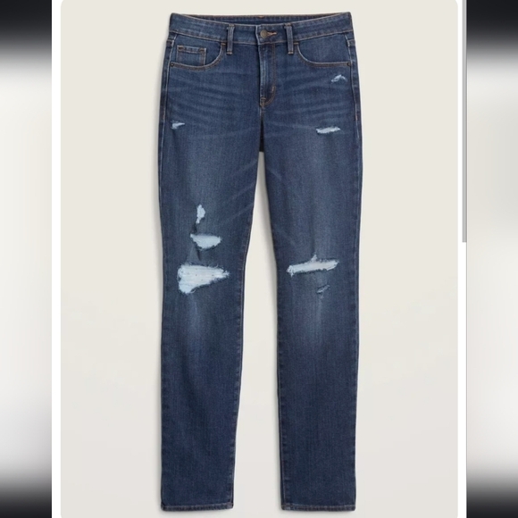 ⭐️40% Off⭐️ Old Navy Mid-Rise Power Straight Jeans - Picture 2 of 16